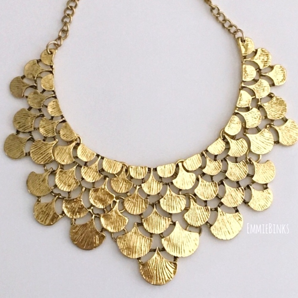 New Golden Gingko Leaf Collar Statement Necklace / Bib Metal Panel Necklace - Picture 10 of 16